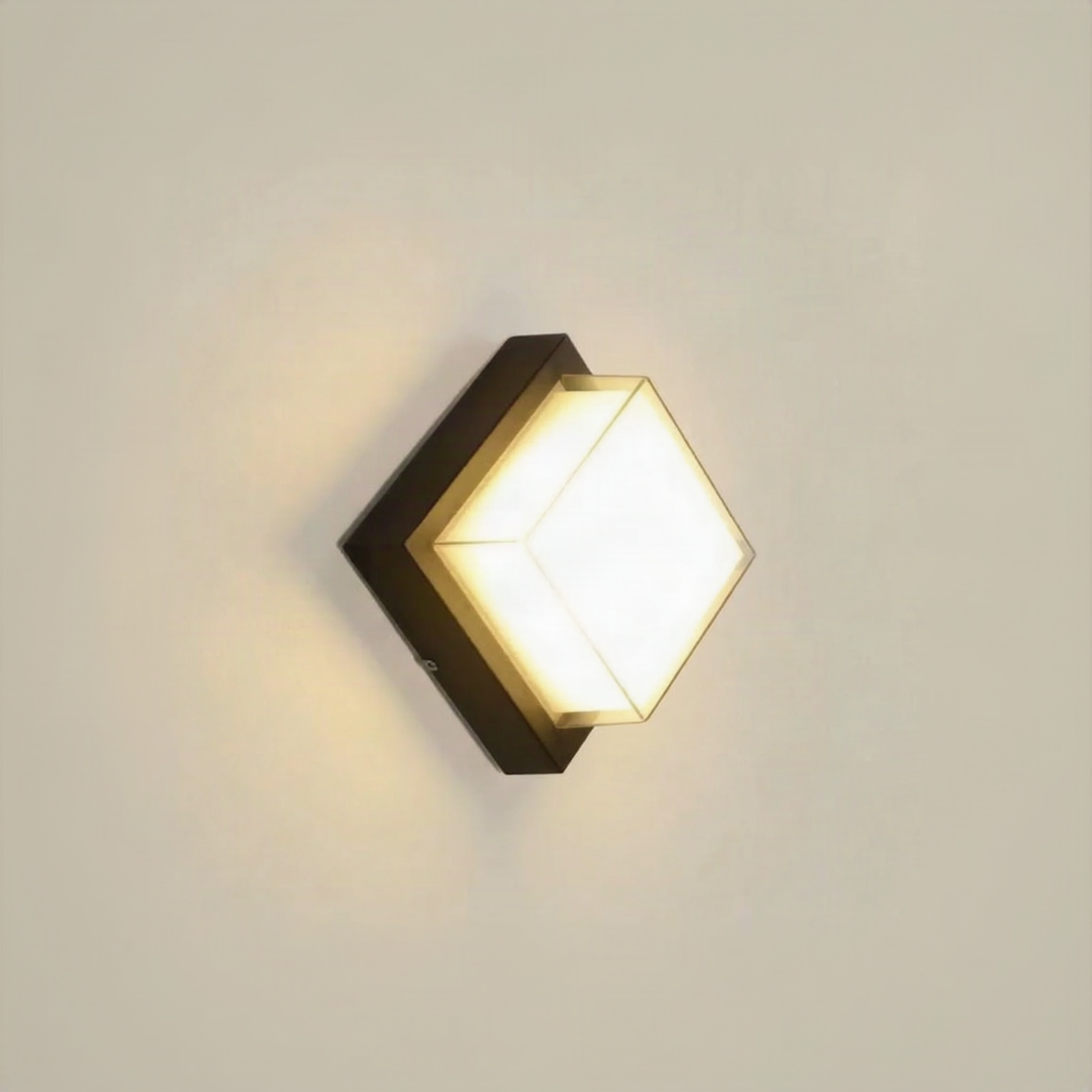 Modern Circular Outdoor Wall Light 0