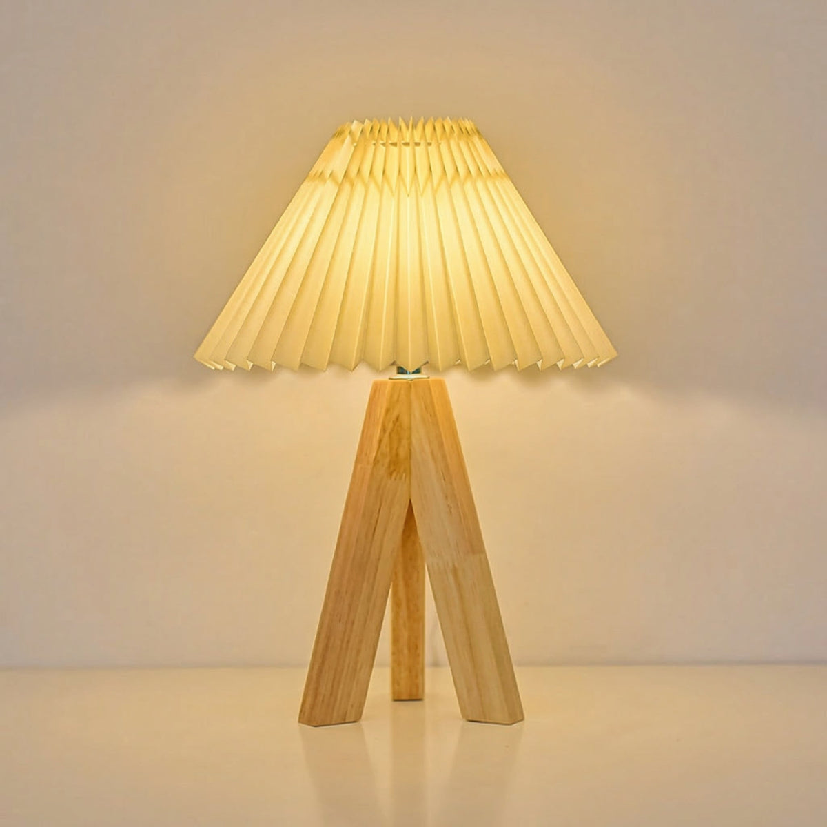 Nordic Pleated Fabric Table Lamp 0
